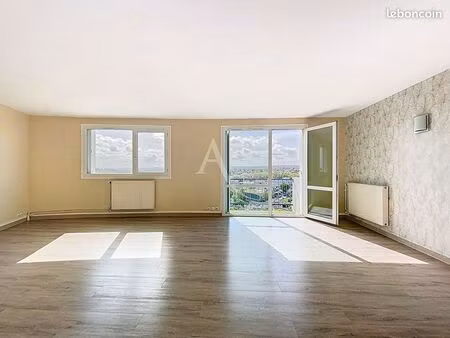 appartement 4 pièces 82 m²