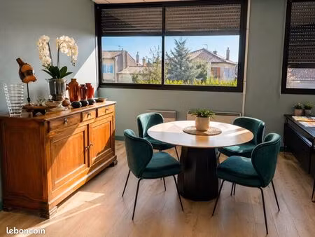 ◊ bureau 107 m² – 2 entrées indépendantes – 2 parkings sécurisés – rue victor hugo moissac