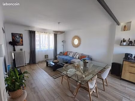 maison t5 — jardin privatif - proche commerces