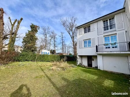 maison 5 pièces 90 m²