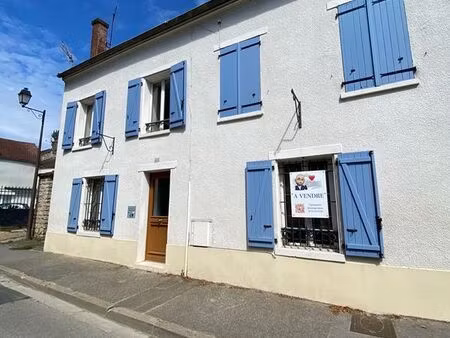 maison 5 pièces 106 m²