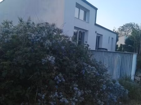 maison 93 m2 sur terrain de 1017 m2 à longeville sur mer