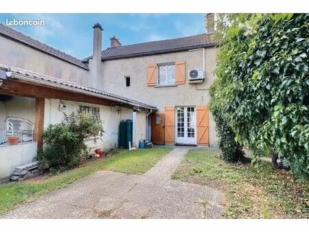 maison 7 pièces 145 m²