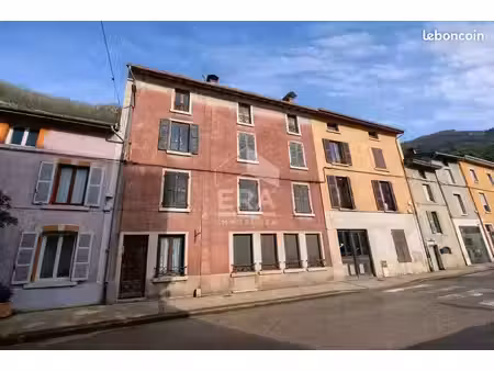 maison 14 pièces 210 m²