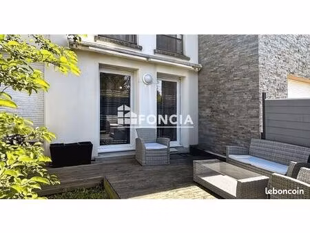 77400 st thibault-des-vignes - appartement 2 pièces avec terrasse et jardin privatif – rés