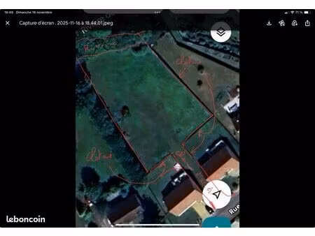 vends terrain à bâtir