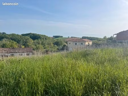 terrain 1 500 m² lamillarie