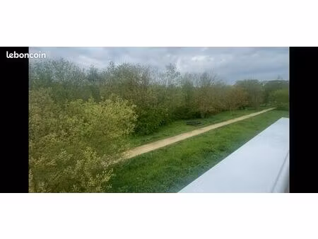 appartement 3 pièces – terrasse plein sud sans vis-à-vis – vue canal – 2 parkings