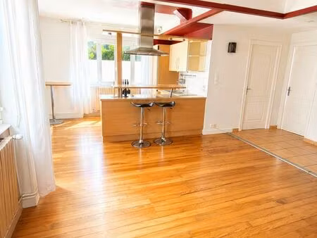 appartement 3 pièces 73 m2