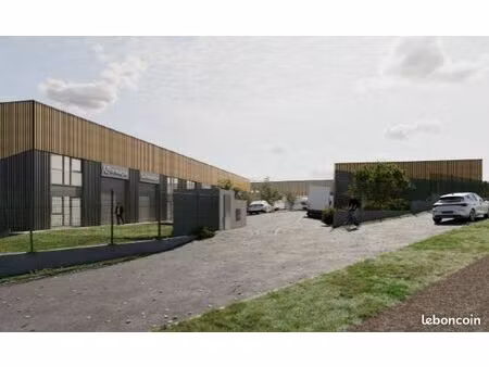 local d'activité 213 m²