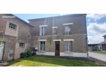 maison de village 5 pièces 80 m²