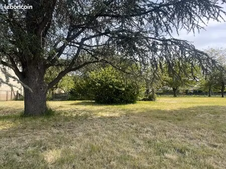 terrain 470 m² villeneuve