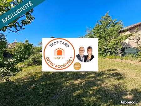 terrain 700 m² villieu-loyes-mollon