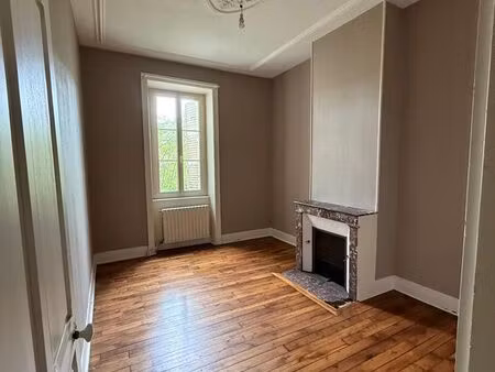 appartement t2 de caractère – 58 m² – quartier recherché de limoges