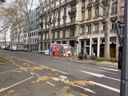 commerce mobilier/décoration 160 m²