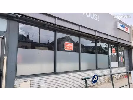 local commercial 150 m²