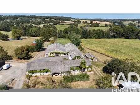 maison 8 pièces 154 m²