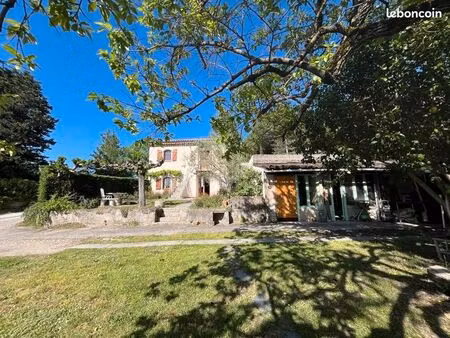 maison 4 pièces 75 m²