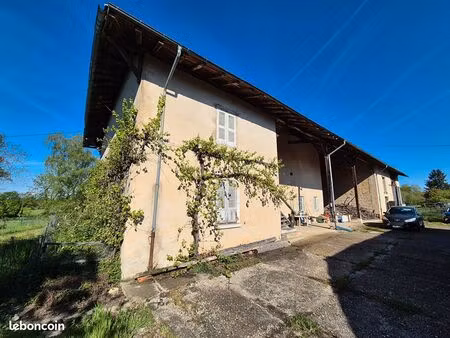 ferme 4 pièces 138 m²