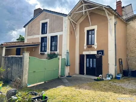 maison de village 3 pièces 76 m²