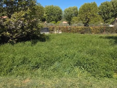 terrain 500m2 - malemort du comtat