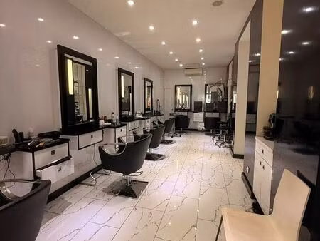 local 80 m² paris 10