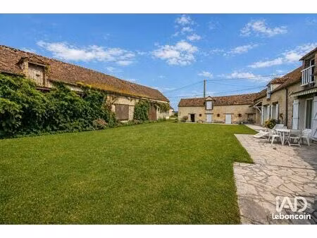 ferme 10 pièces 240 m²
