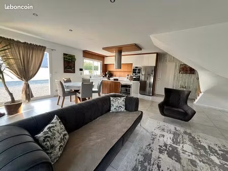 belle maison en excellent état