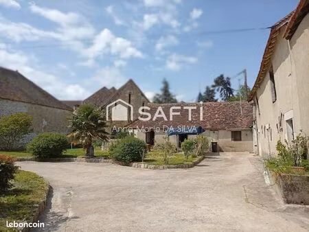 propriété 6 pièces 142 m²
