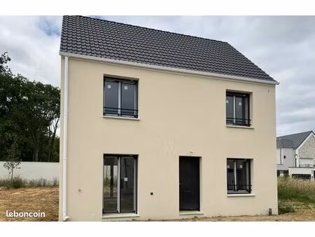 maison 5 pièces 95 m²