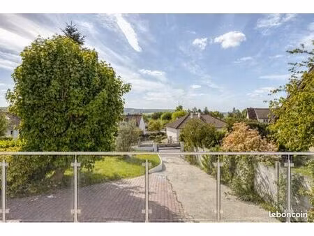 maison rénovée avec vue sur la vallée. bures  morainvilliers. vente entre particuliers  45