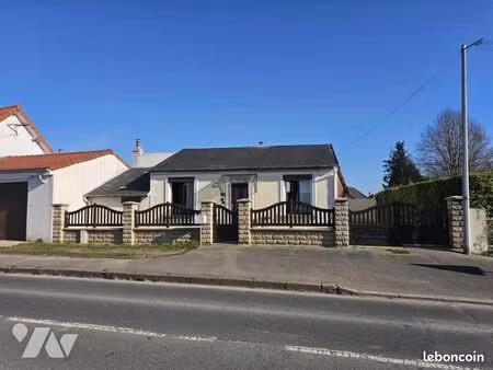 maison 70 m² peronne