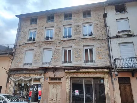 immeuble 14 pièces 280 m²