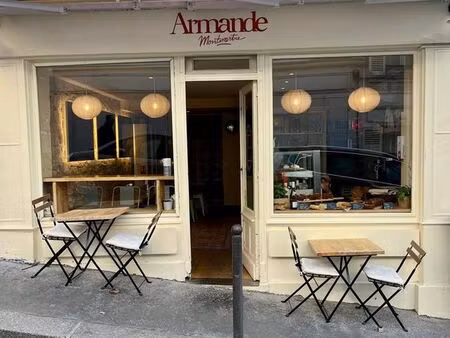 a vendre fonds de commerce  restaurant/coffee shop de charme clés en main  a quelques mètr