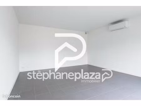 local commercial 88 m²