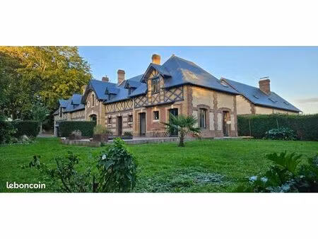 ? élégante maison de caractère – 274 m² – cadre naturel privilégié- 10min de quincampoix