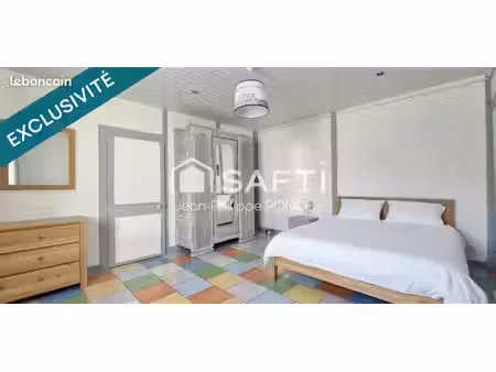 maison 7 pièces 165 m²