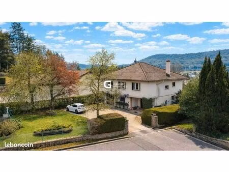 maison 5 pièces 108 m²