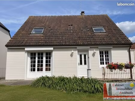 pavillon 6 pièces 110 m²