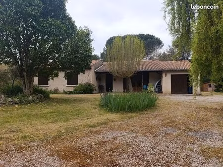 maison 3 chambres - 3000m2