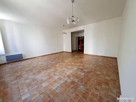 appartement t3 + garage intra muros