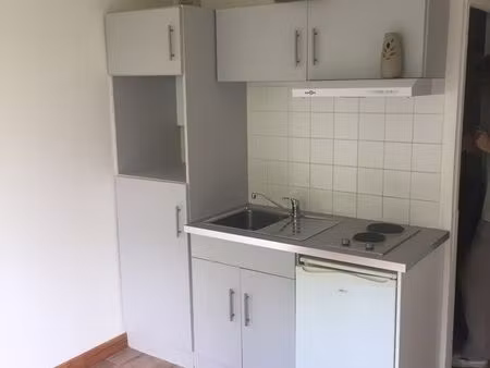 studio 17 m2 avec parking