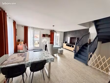 maison 4 pièces 95 m²