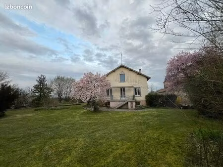 charmante maison familiale de 140 m² sur 1768 m² avec sous- sol