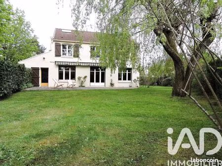 maison 7 pièces 145 m²