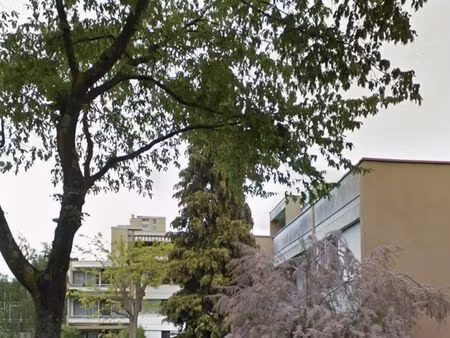 f2 rouen gauche 33m²