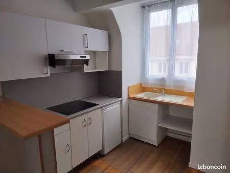 f2 37m² à louer centre ville yvetot