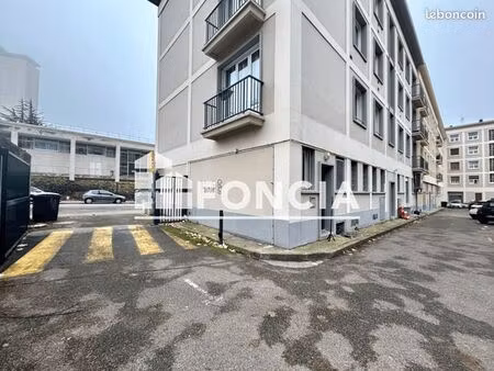 parking 10 m² rouen
