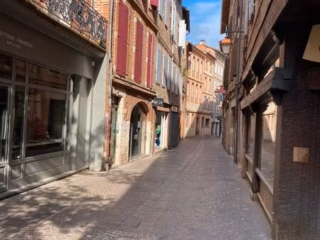local commercial rue piétonne à albi