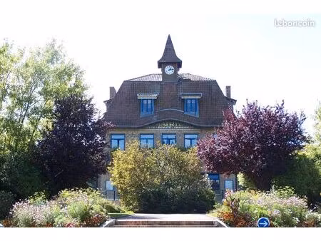 grande maison familiale récente